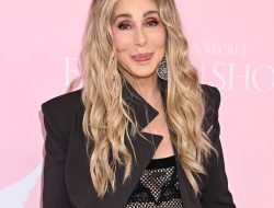 See Cher & More Stars at the Victoria’s Secret Fashion Show 2024