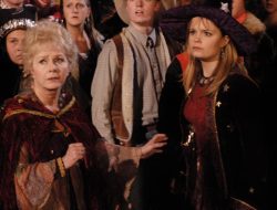 What Halloweentown’s Kimberly J. Brown Wants to See in a 5th Movie