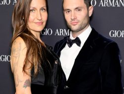 Penn Badgley and Wife Domino Kirke Make Rare Red Carpet Appearance