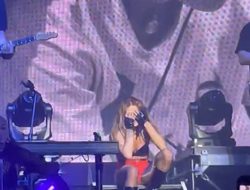 Rita Ora Emotional While Playing Liam Payne Song at Concert, Leaves Stage