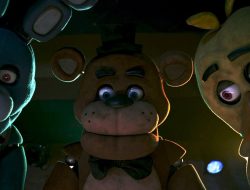 The first official behind the scenes look at the Five Nights at Freddy’s 2 movie mostly just shows Matthew Lillard on a staircase, but I’m sure fans will figure out what he’s doing there in no time