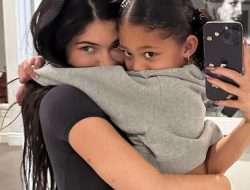 Kylie Jenner Shares Proof “Big Girl” Stormi Grew Up Lightning Fast