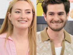 Andrew Garfield Flirts With Amelia Dimoldenberg in Chicken Shop Date