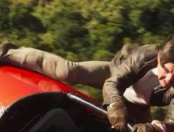 Tom Cruise Dangles From Spinning Plane in New ‘Mission: Impossible’ Stunt