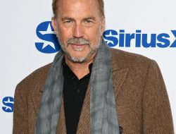 Kevin Costner Reacts to John Dutton’s Controversial Yellowstone Fate