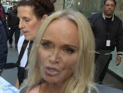 Kristin Chenoweth Still Keeping Diddy in Her Prayers, Despite Arrest