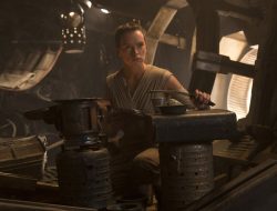 Jurassic World, Star Wars: The Force Awakens, and Fantastic Four all turn 10 this year, and Hollywood is mostly frozen in time and holding on to nostalgia