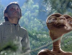 “That was a real hard-fought victory” – Steven Spielberg on what it took to prevent sci-fi classic E.T. getting a sequel